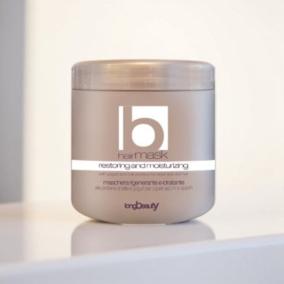 Este recomandat in special pentru parul supus unor tratamente chimice frecvente , de exemplu decolorare sau tratamente chimice permanente .

Compoziția sa bogată în ingrediente active protejează, regenerează și hidratează în profunzime părul, redându-i moliciunea și strălucirea naturală.

Mod de utilizare: dupa samponare, aplicati produsul uniform pe par, lasati-l sa actioneze cateva minute, apoi clatiti.