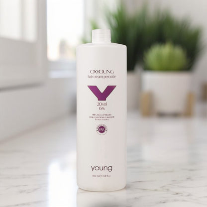Emulsie oxidantă Young Y-Plex pentru vopsea de păr persistentă 20Vol/6%